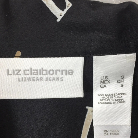 Liz Claiborne VTG 90s Black Cream Printed Button‎ Front Silk Shirt Womens Small - Picture 5 of 11